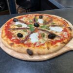 Napolitaine Venitie pizza Pizzeria cote-pavée